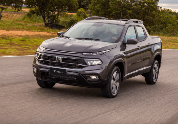 fiat toro 2023