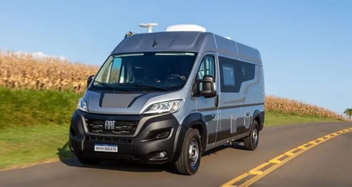 Imagem do carro Ducato, um exemplo de carros de entregas