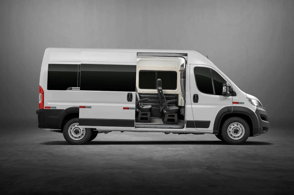 Fiat Ducato Minibus Comfort 2025