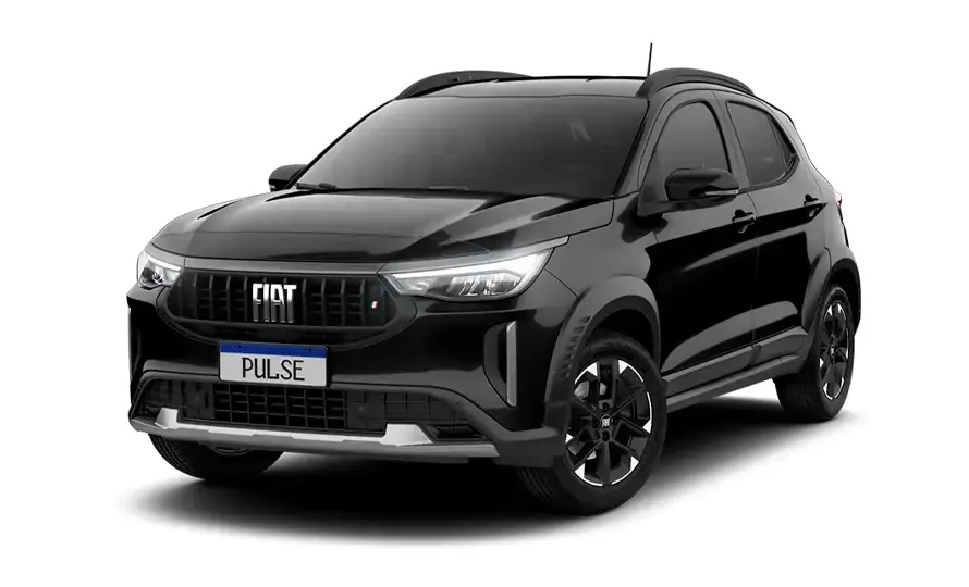 Fiat Pulse Fiat Pulse preto com rodas de liga leve escuras visto de três quartos dianteiro em fundo branco